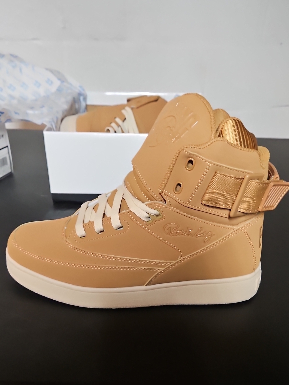 High-Top Men's Sneakers in Tan